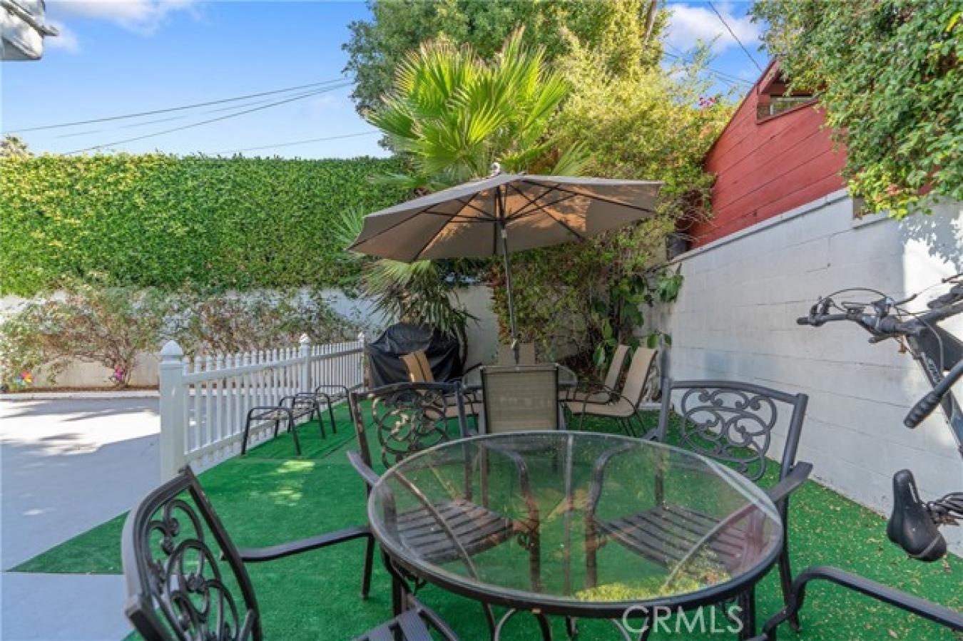 Los Angeles, Los Angeles, 90064, United States, 5 Bedrooms Bedrooms, ,4 BathroomsBathrooms,Residential,For Sale,1990543