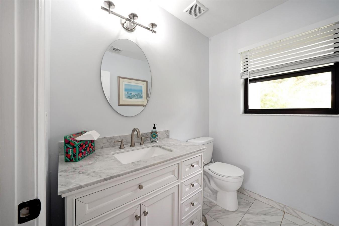 Davie, Broward, 33328, United States, 4 Bedrooms Bedrooms, ,2 BathroomsBathrooms,Residential,For Sale,1990540