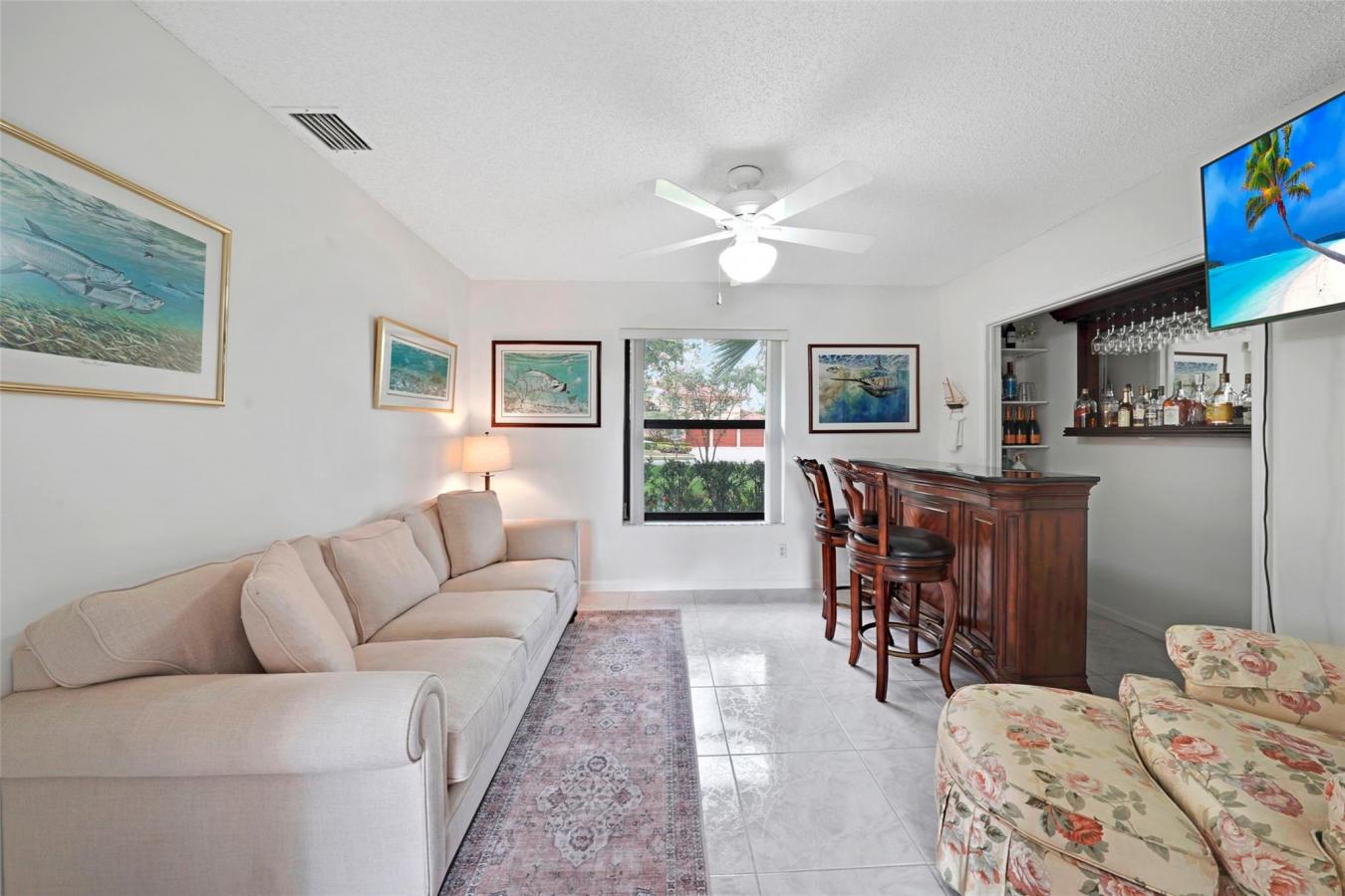 Davie, Broward, 33328, United States, 4 Bedrooms Bedrooms, ,2 BathroomsBathrooms,Residential,For Sale,1990540