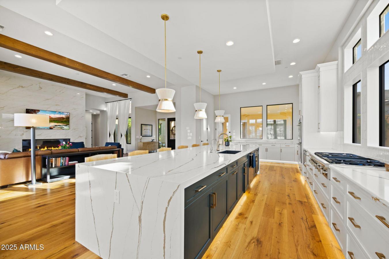 Scottsdale, Maricopa, 85255, United States, 4 Bedrooms Bedrooms, ,4 BathroomsBathrooms,Residential,For Sale,1990536