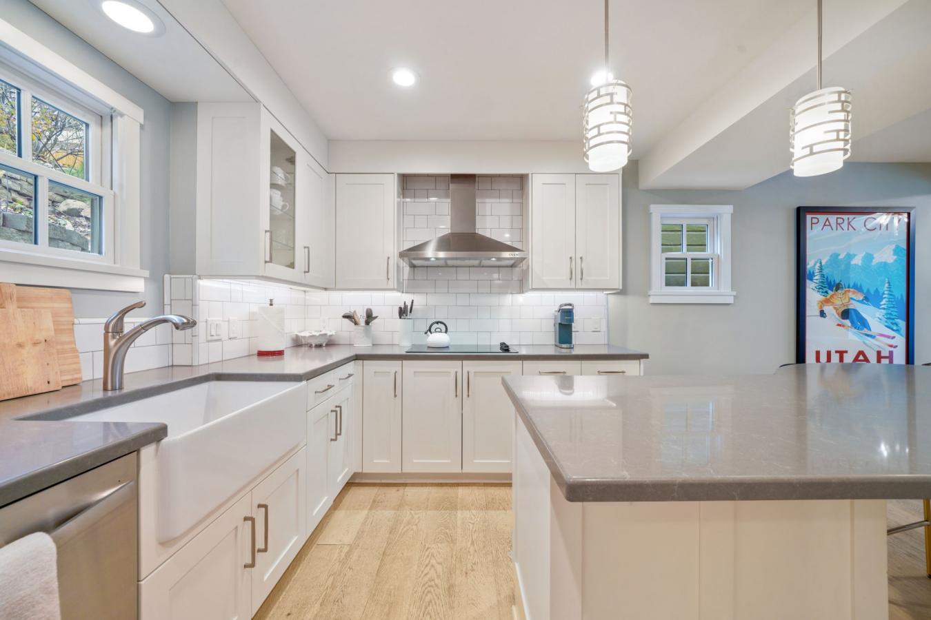 Park City, Utah, 84098, United States, 2 Bedrooms Bedrooms, ,2 BathroomsBathrooms,Residential,For Sale,1990537