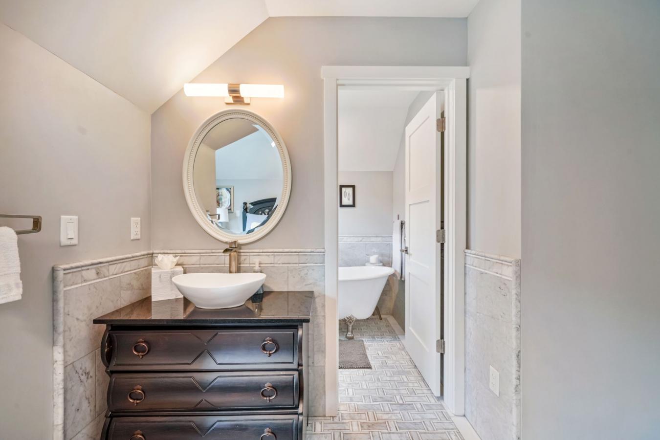 Park City, Utah, 84098, United States, 2 Bedrooms Bedrooms, ,2 BathroomsBathrooms,Residential,For Sale,1990537