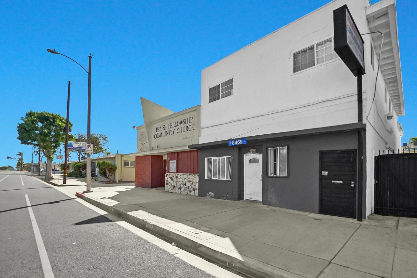 Inglewood, Los Angeles, 90305, United States, 6 Bedrooms Bedrooms, ,3 BathroomsBathrooms,Residential,For Sale,1990535