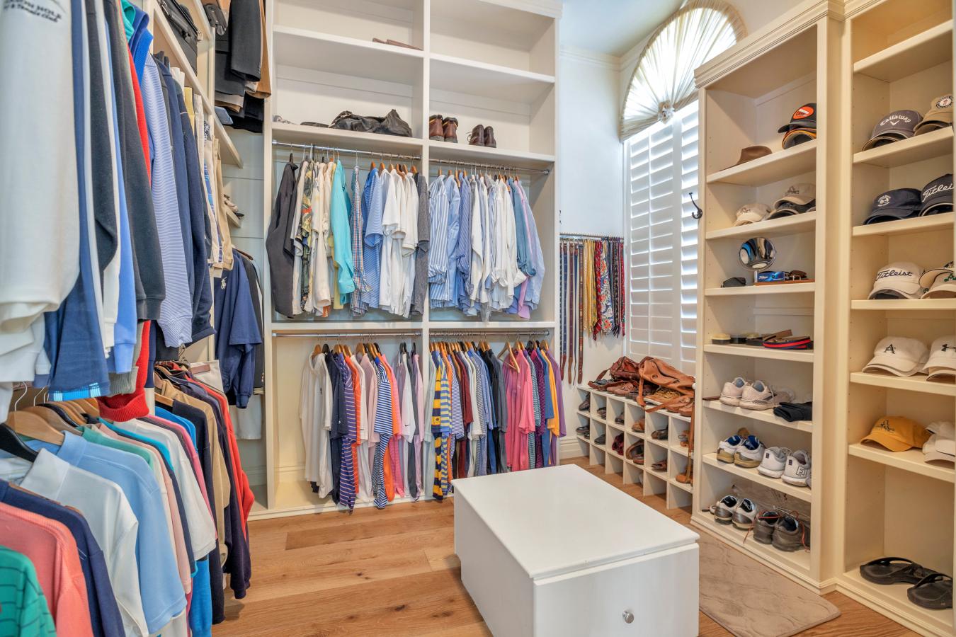 Paradise Valley, Arizona, 85253, United States, 5 Bedrooms Bedrooms, ,5 BathroomsBathrooms,Residential,For Sale,1990254