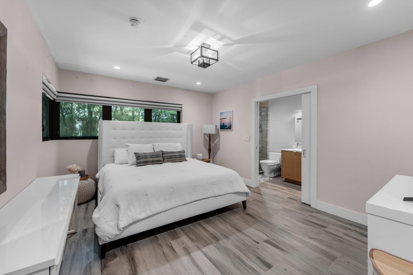 Coral Gables, Miami Dade, 33133, United States, 5 Bedrooms Bedrooms, ,5 BathroomsBathrooms,Residential,For Sale,1990532