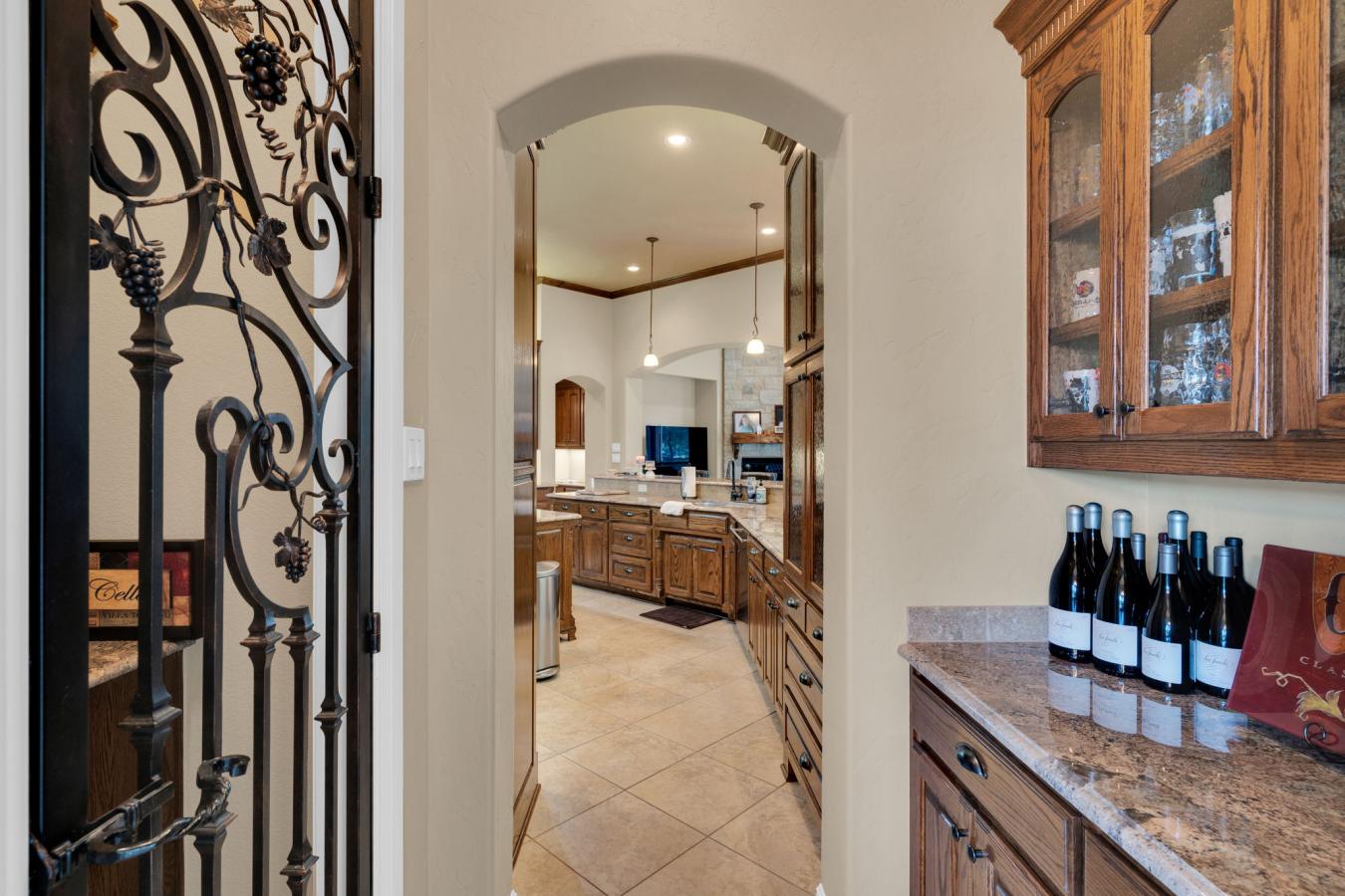 Midlothian, Ellis, 76065, United States, 5 Bedrooms Bedrooms, ,5 BathroomsBathrooms,Residential,For Sale,1990856