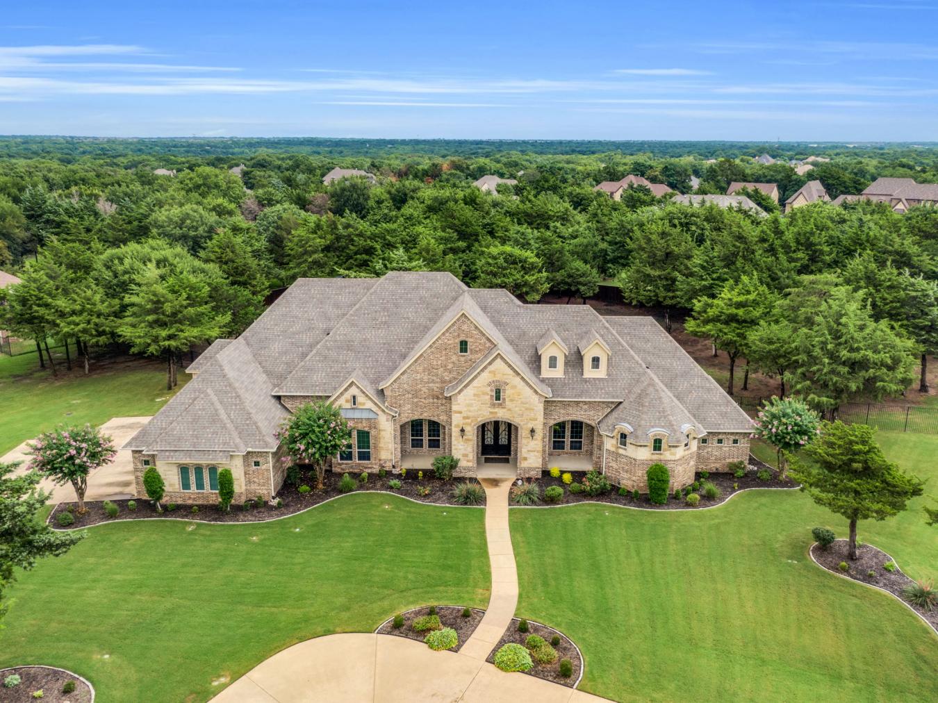 Midlothian, Ellis, 76065, United States, 5 Bedrooms Bedrooms, ,5 BathroomsBathrooms,Residential,For Sale,1990856