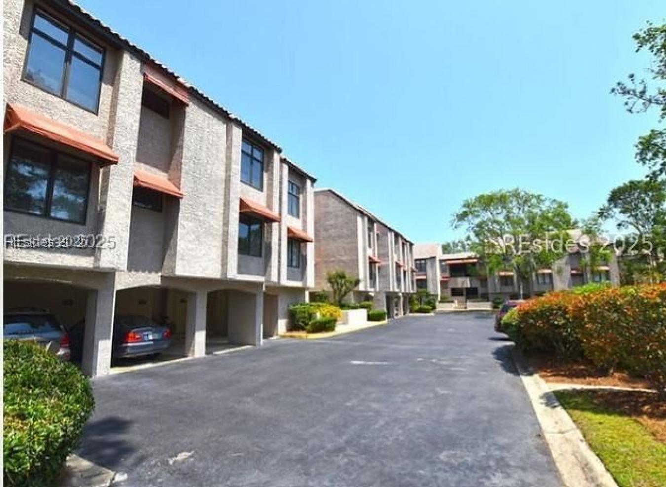 Hilton Head Island, Beaufort, 29928, United States, 2 Bedrooms Bedrooms, ,-1 BathroomBathrooms,Residential,For Sale,1990534