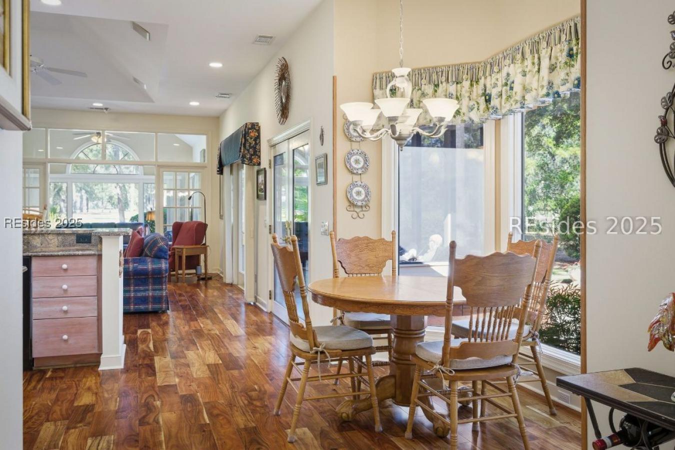 Hilton Head Island, Beaufort, 29926, United States, 4 Bedrooms Bedrooms, ,3 BathroomsBathrooms,Residential,For Sale,1990530