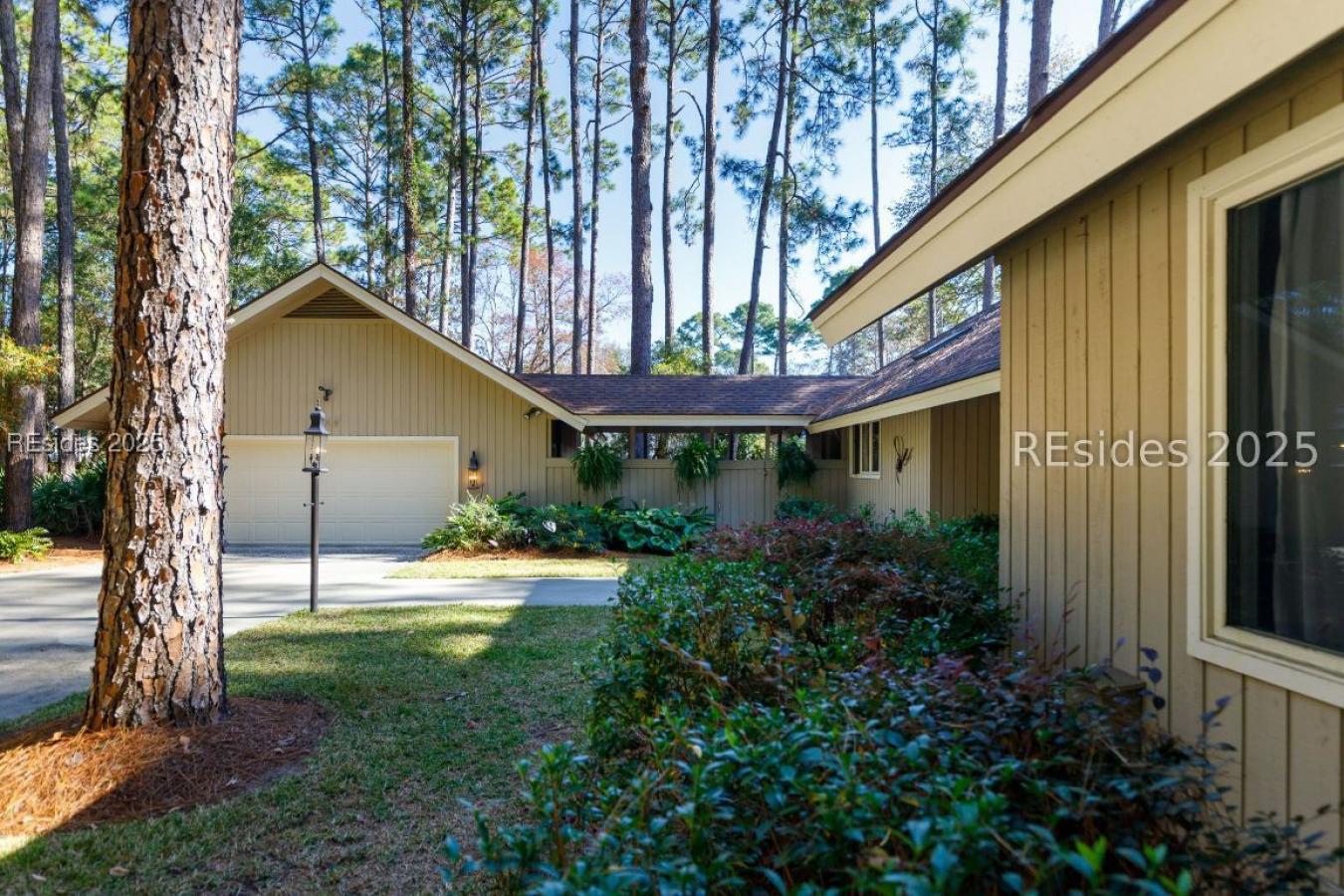 Hilton Head Island, Beaufort, 29926, United States, 4 Bedrooms Bedrooms, ,4 BathroomsBathrooms,Residential,For Sale,1990529