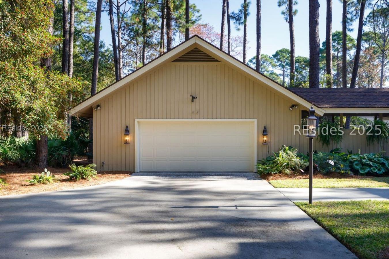 Hilton Head Island, Beaufort, 29926, United States, 4 Bedrooms Bedrooms, ,4 BathroomsBathrooms,Residential,For Sale,1990529