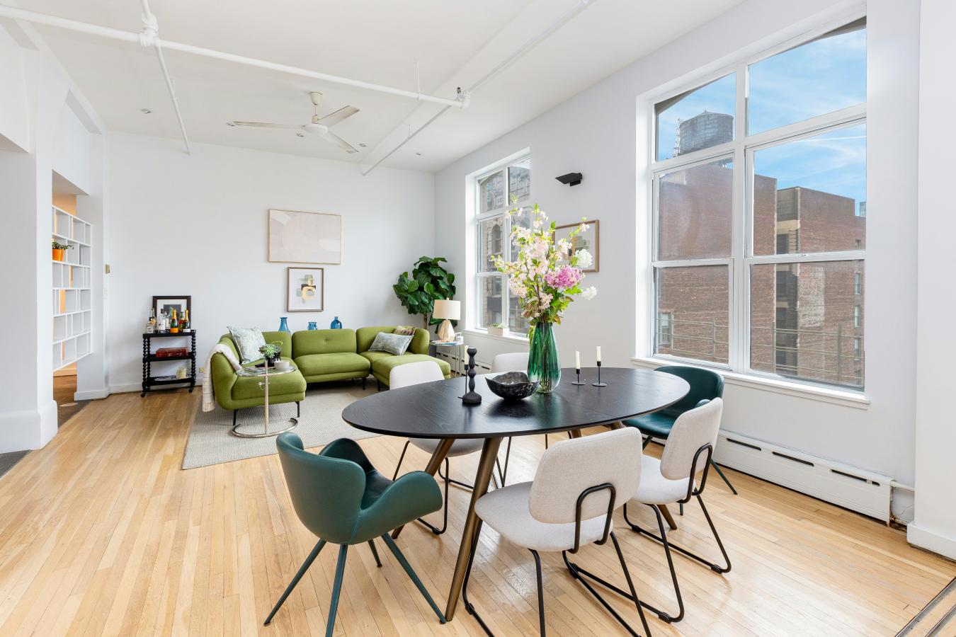 Chelsea, New York, 10011, United States, 3 Bedrooms Bedrooms, ,2 BathroomsBathrooms,Residential,For Sale,1990527