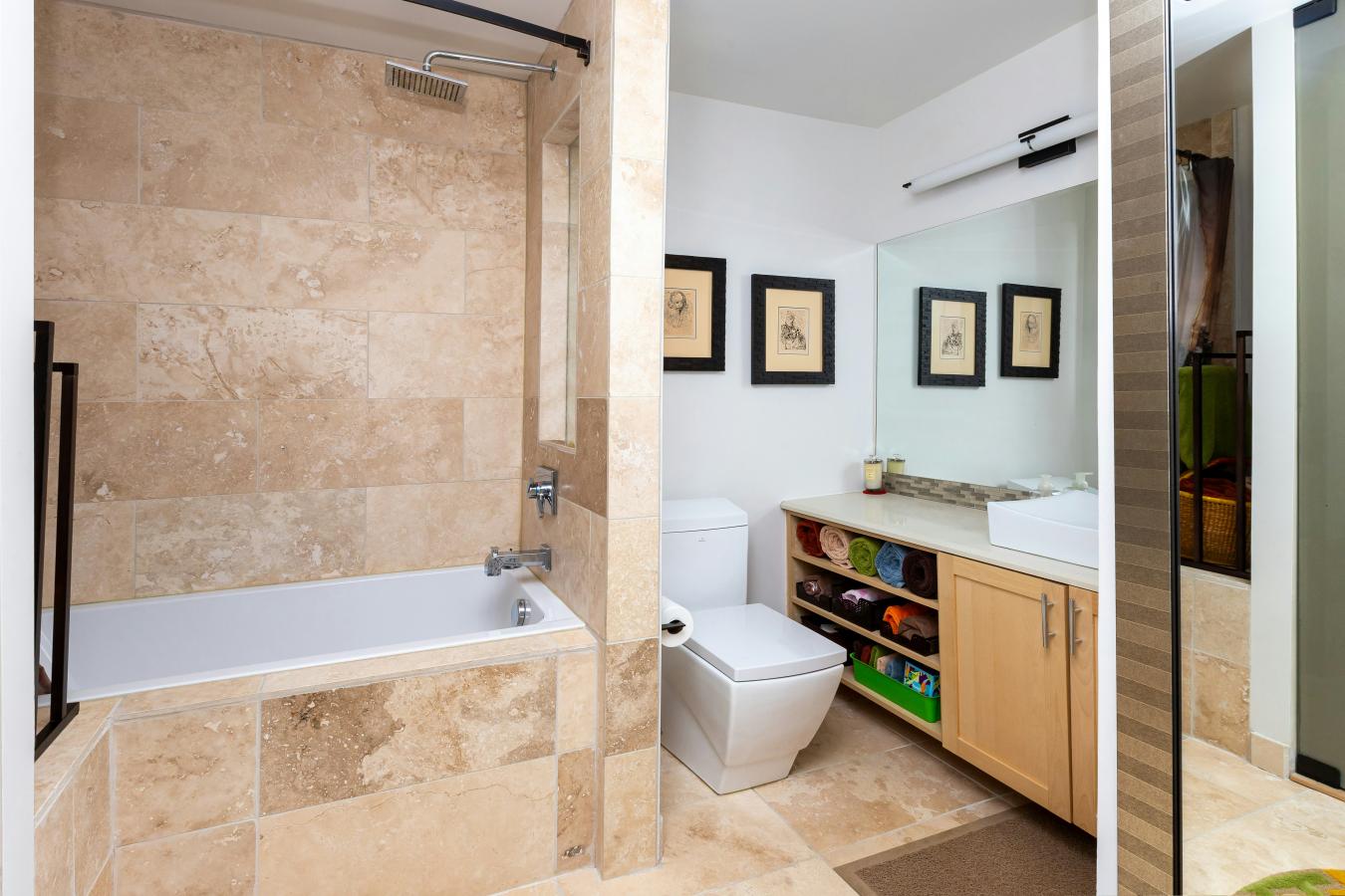 New York, New York, 10022, United States, 1 Bedroom Bedrooms, ,2 BathroomsBathrooms,Residential,For Sale,1990520