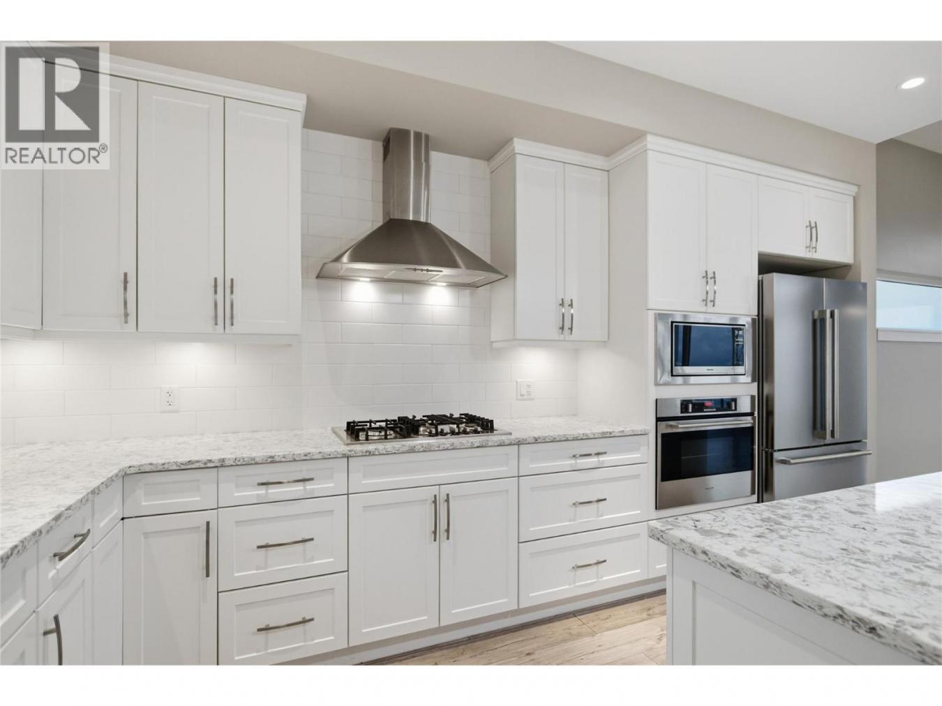 Penticton, BC, V2A 0B1, Canada, 3 Bedrooms Bedrooms, ,3 BathroomsBathrooms,Residential,For Sale,1990854