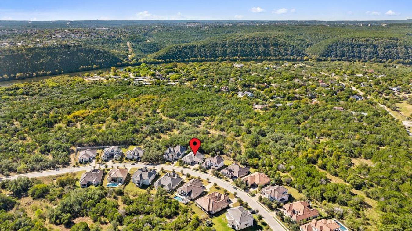 Austin, Travis, 78732, United States, 4 Bedrooms Bedrooms, ,4 BathroomsBathrooms,Residential,For Sale,1990852