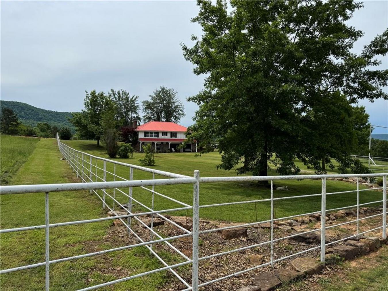 Mount Judea, Newton, 76048, United States, 3 Bedrooms Bedrooms, ,2 BathroomsBathrooms,Residential,For Sale,1990850