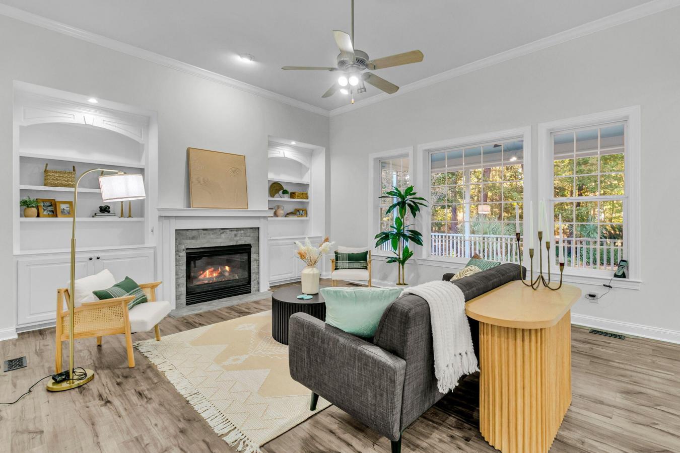 Mount Pleasant, Charleston, 29466, United States, 5 Bedrooms Bedrooms, ,4 BathroomsBathrooms,Residential,For Sale,1990847