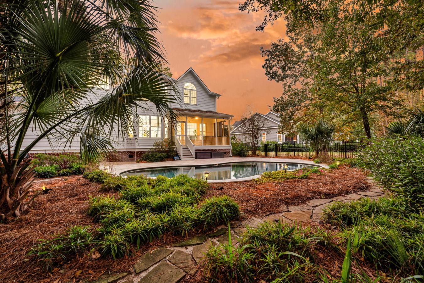 Mount Pleasant, Charleston, 29466, United States, 5 Bedrooms Bedrooms, ,4 BathroomsBathrooms,Residential,For Sale,1990847