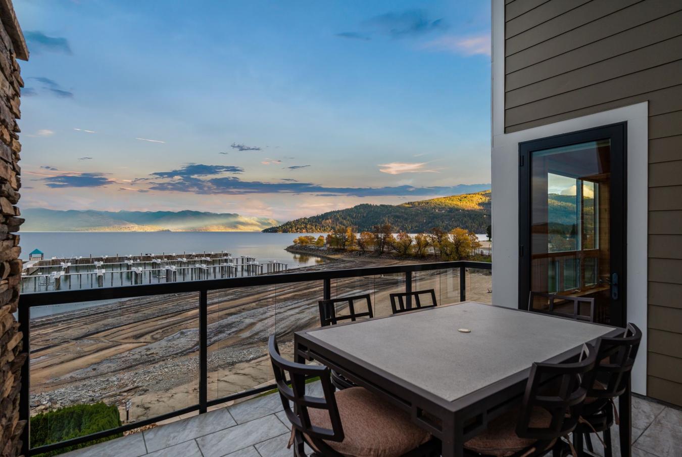 Sandpoint, Bonner, 83864, United States, 4 Bedrooms Bedrooms, ,3 BathroomsBathrooms,Residential,For Sale,1990845