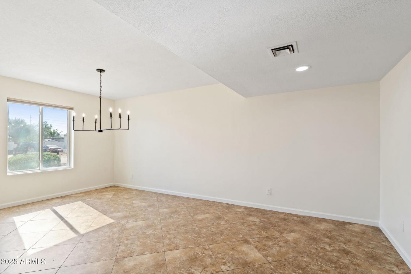 Scottsdale, Maricopa, 85254, United States, 4 Bedrooms Bedrooms, ,2 BathroomsBathrooms,Residential,For Sale,1990844