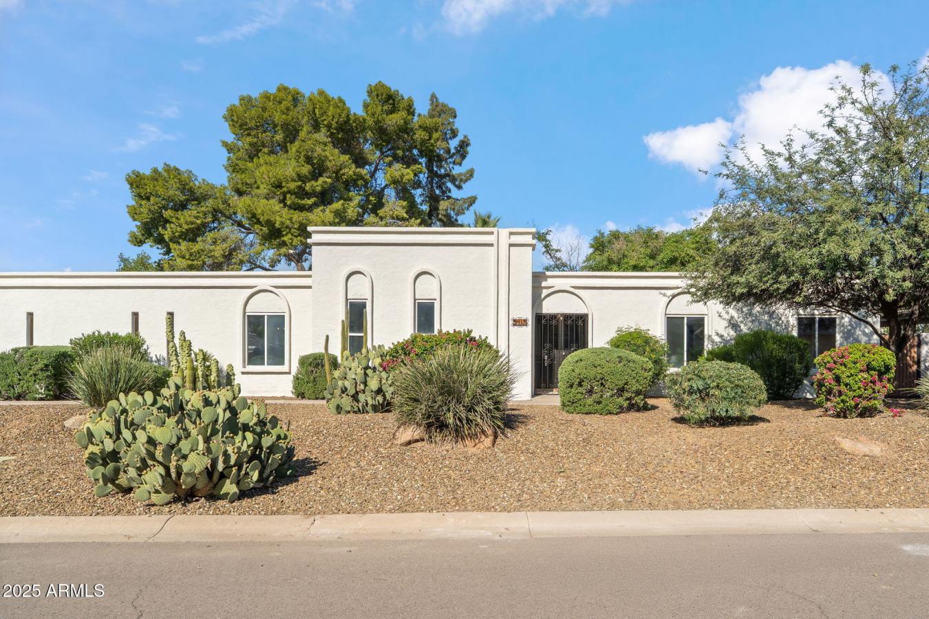 Scottsdale, Maricopa, 85254, United States, 4 Bedrooms Bedrooms, ,2 BathroomsBathrooms,Residential,For Sale,1990844