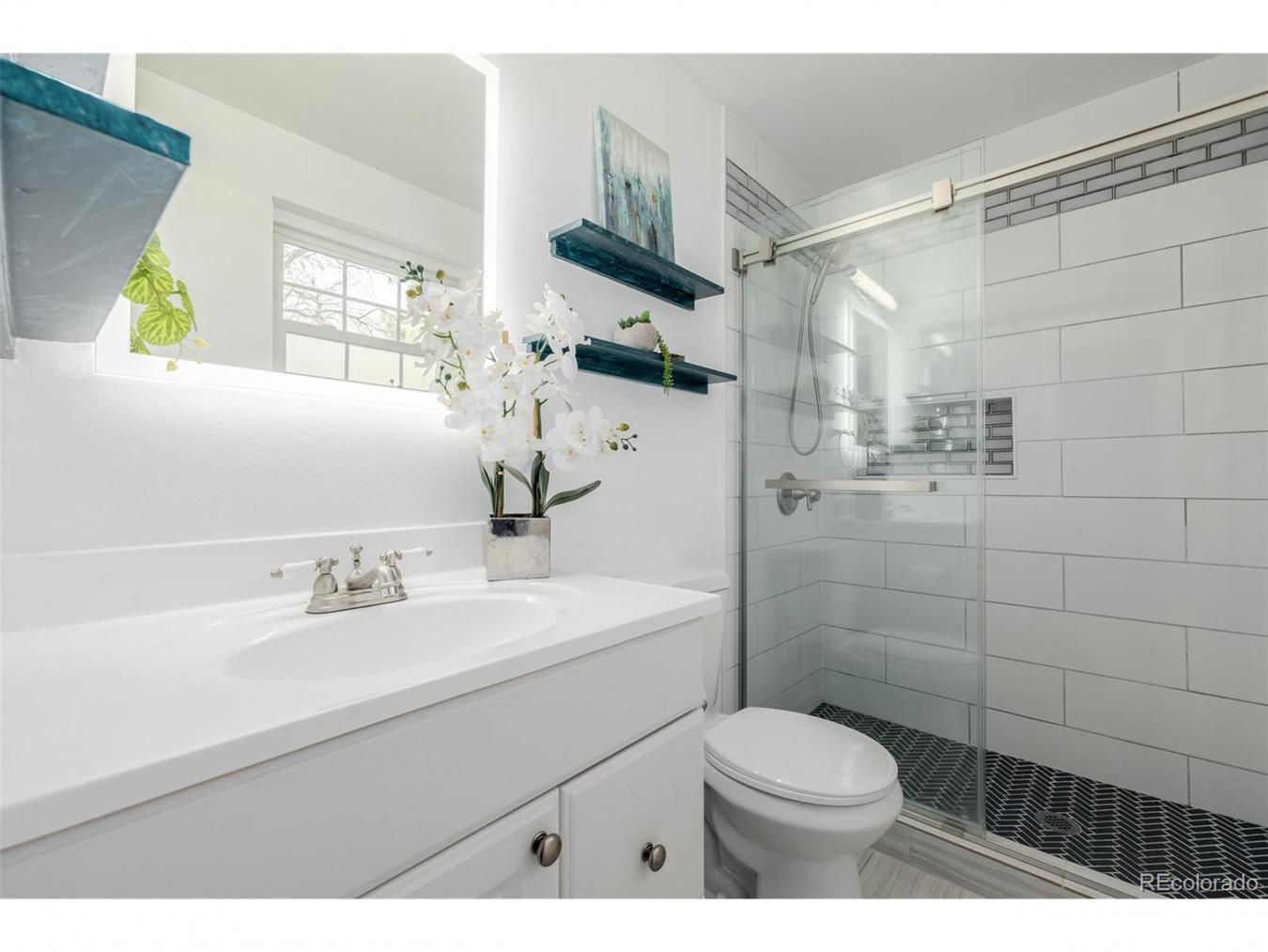 Boulder, Boulder, 80301, United States, 6 Bedrooms Bedrooms, ,4 BathroomsBathrooms,Residential,For Sale,1992504