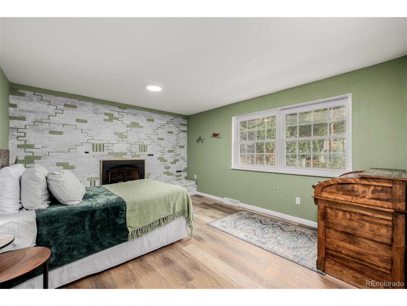 Boulder, Boulder, 80301, United States, 6 Bedrooms Bedrooms, ,4 BathroomsBathrooms,Residential,For Sale,1992504