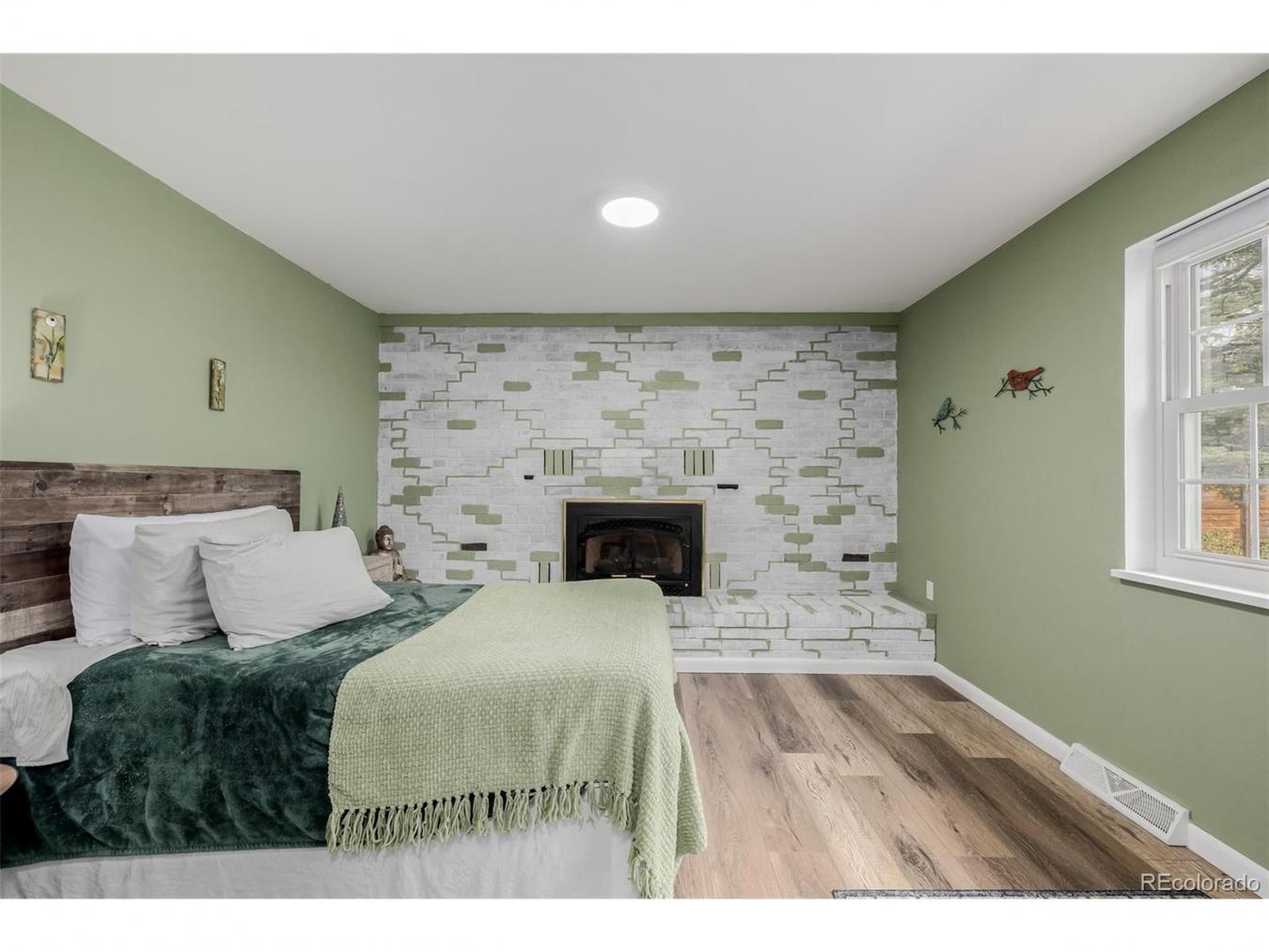 Boulder, Boulder, 80301, United States, 6 Bedrooms Bedrooms, ,4 BathroomsBathrooms,Residential,For Sale,1992504