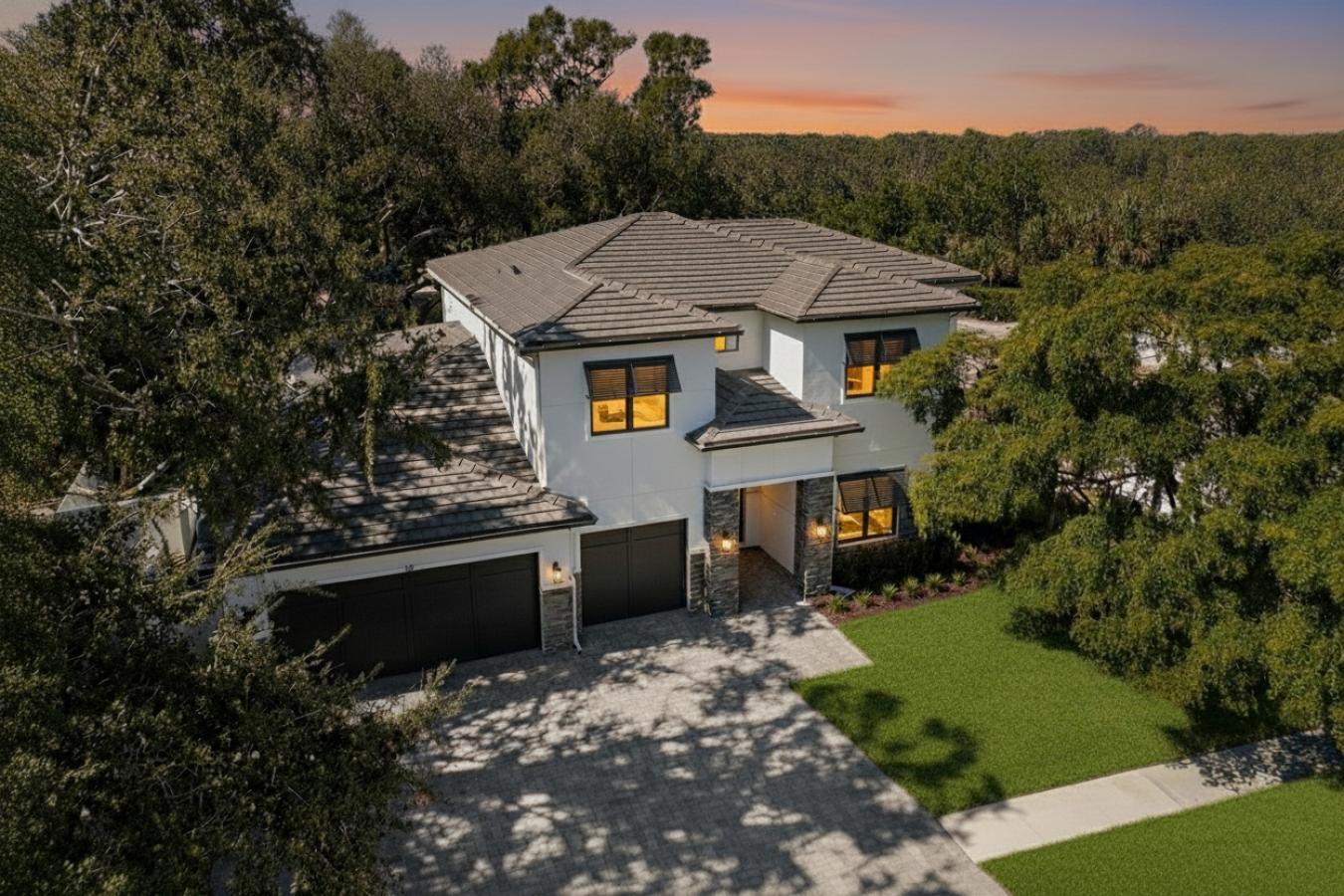 Sarasota, Sarasota, 34239, United States, 5 Bedrooms Bedrooms, ,4 BathroomsBathrooms,Residential,For Sale,1992502