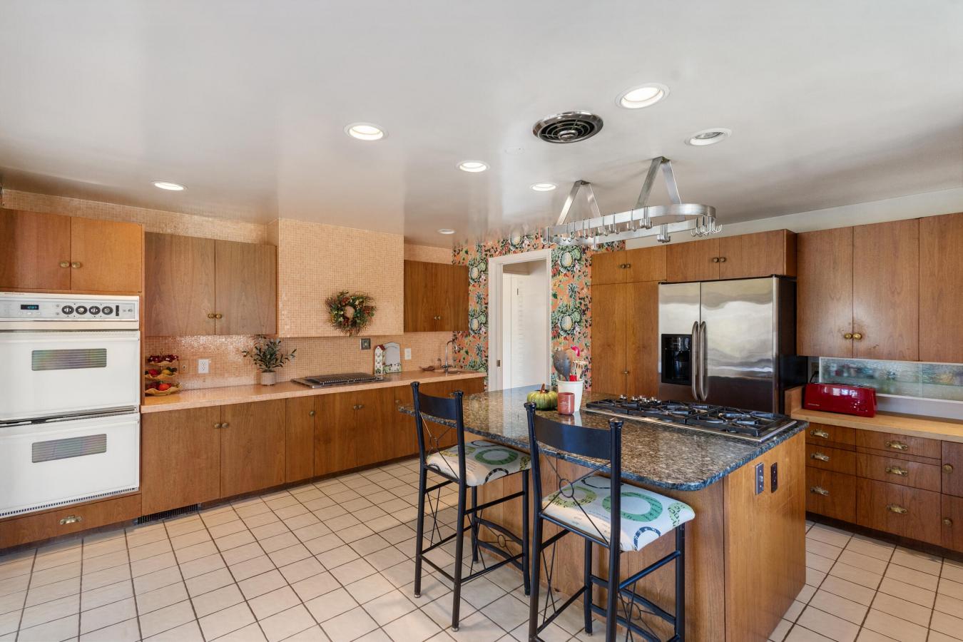 Portage, Kalamazoo, 49024, United States, 6 Bedrooms Bedrooms, ,4 BathroomsBathrooms,Residential,For Sale,1992500