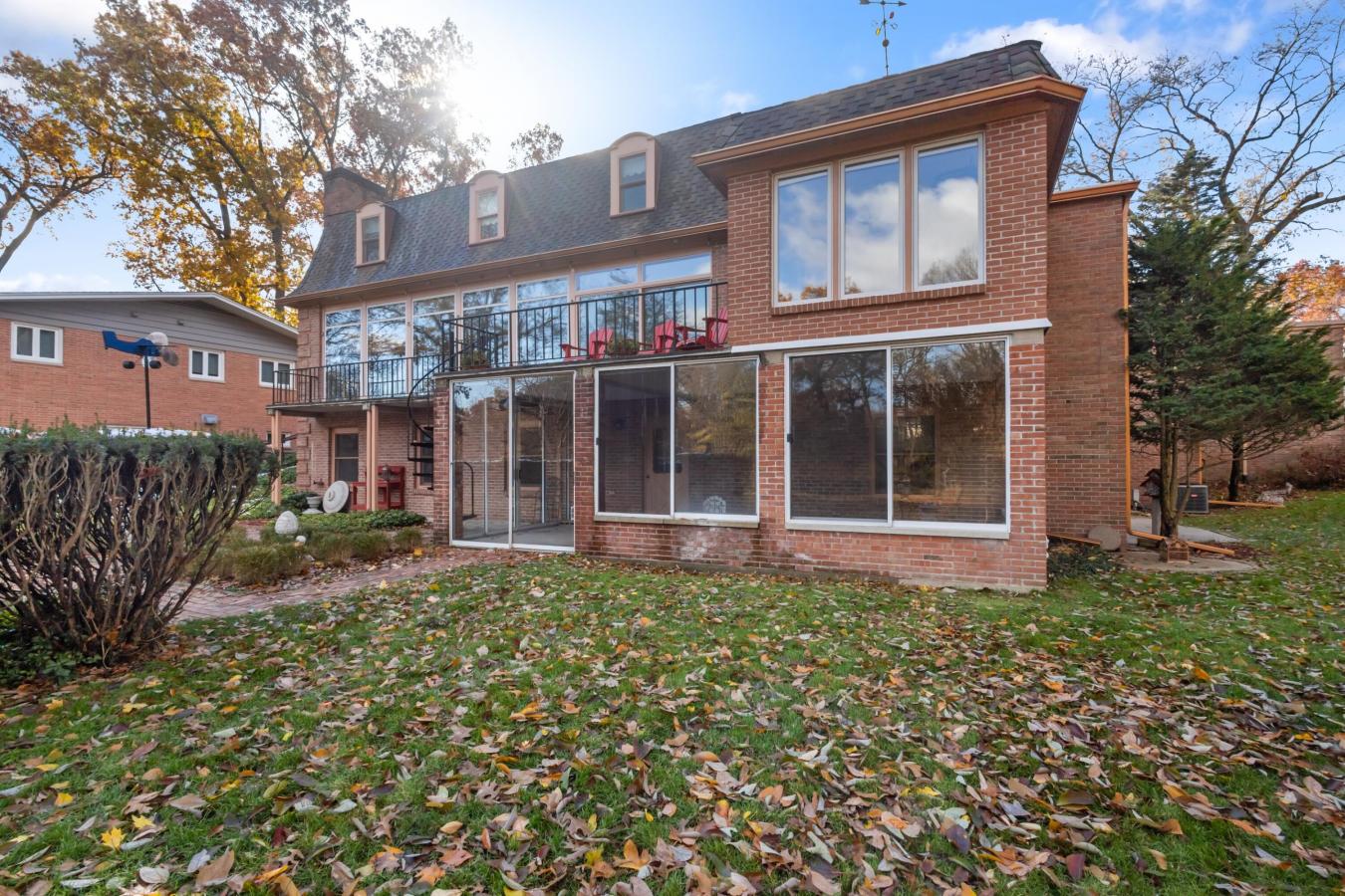 Portage, Kalamazoo, 49024, United States, 6 Bedrooms Bedrooms, ,4 BathroomsBathrooms,Residential,For Sale,1992500