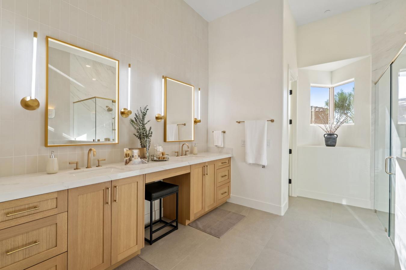 Scottsdale, Maricopa, 85255, United States, 3 Bedrooms Bedrooms, ,3 BathroomsBathrooms,Residential,For Sale,1997860