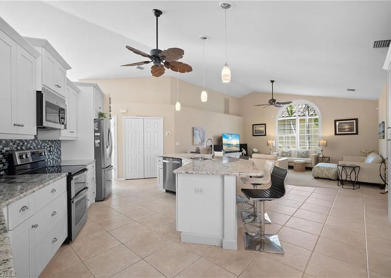 CAPE CORAL, Florida, 33914, United States, 4 Bedrooms Bedrooms, ,1 BathroomBathrooms,Residential,For Sale,1990839