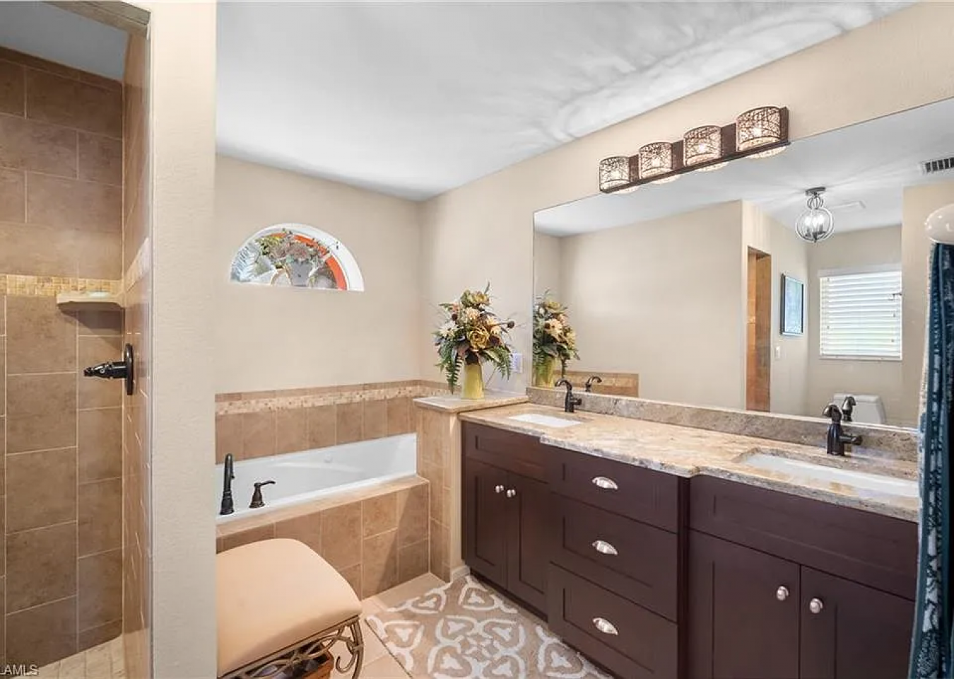 CAPE CORAL, Florida, 33914, United States, 4 Bedrooms Bedrooms, ,1 BathroomBathrooms,Residential,For Sale,1990839