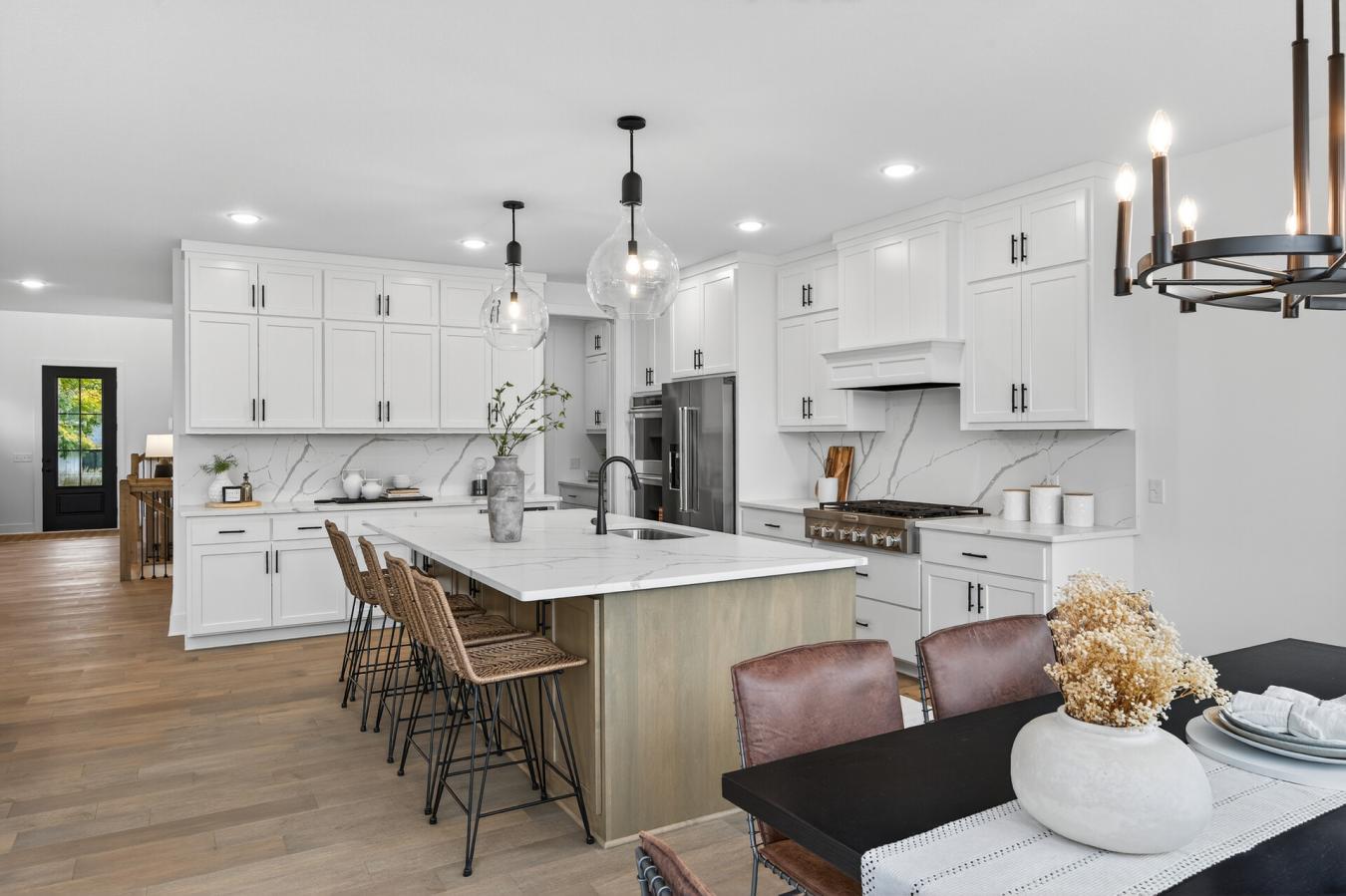 Edina, Hennepin County, 55410, United States, 6 Bedrooms Bedrooms, ,5 BathroomsBathrooms,Residential,For Sale,1992499