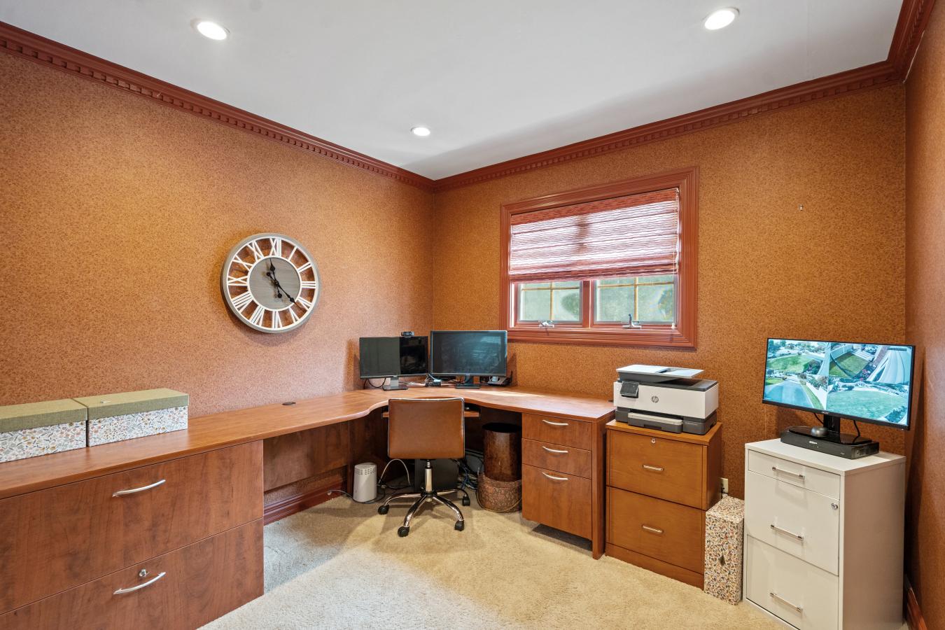 Bay Shore, Suffolk, 11706, United States, 4 Bedrooms Bedrooms, ,2 BathroomsBathrooms,Residential,For Sale,1990838