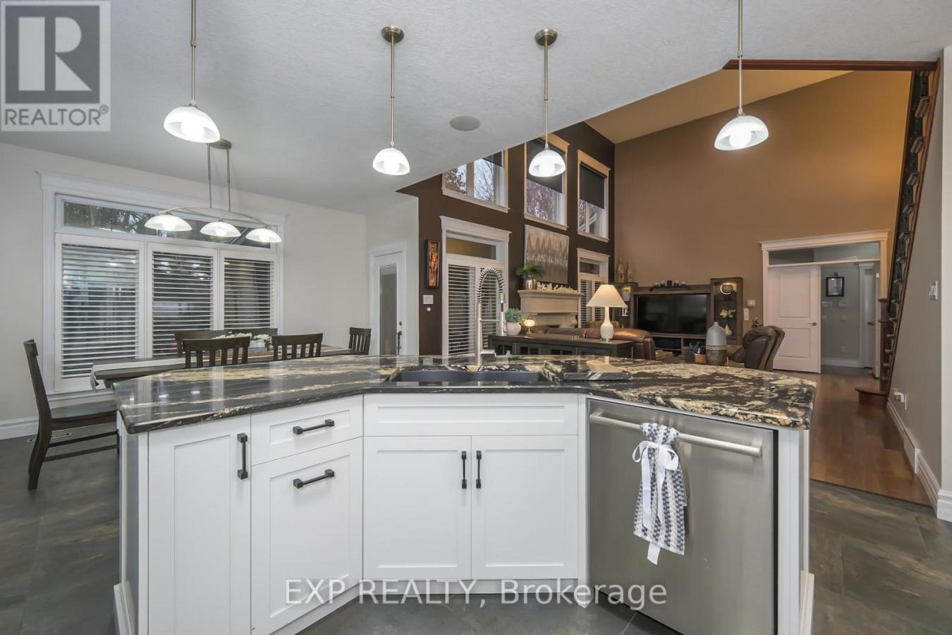 London East (East A), ON, N5Y5M4, Canada, 4 Bedrooms Bedrooms, ,4 BathroomsBathrooms,Residential,For Sale,1992498