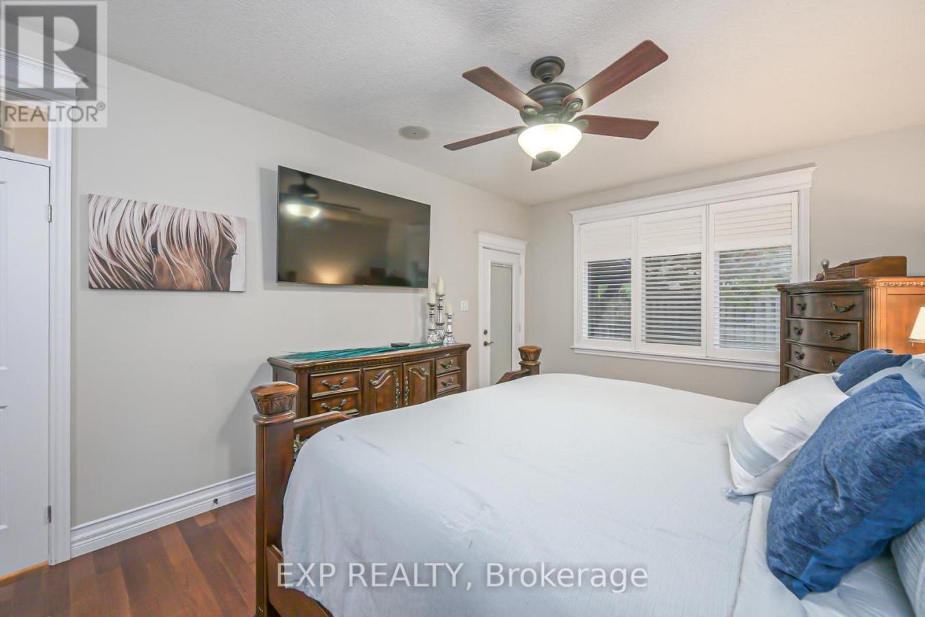 London East (East A), ON, N5Y5M4, Canada, 4 Bedrooms Bedrooms, ,4 BathroomsBathrooms,Residential,For Sale,1992498