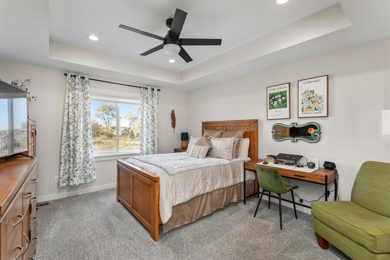 Altoona, Polk, 50009, United States, 3 Bedrooms Bedrooms, ,3 BathroomsBathrooms,Residential,For Sale,1992494