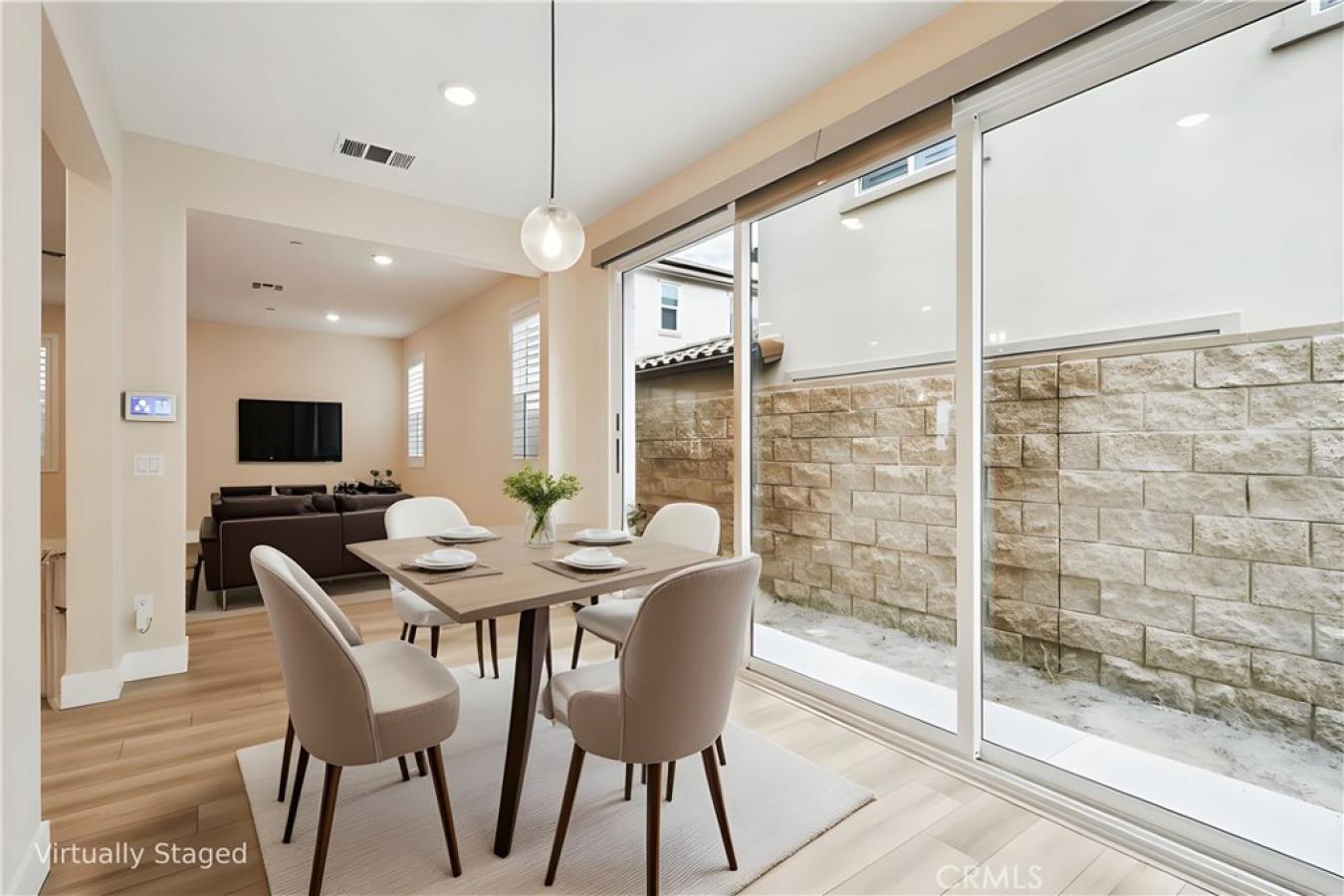 San Pedro, Los Angeles, 90732, United States, ,Residential,For Sale,1992492