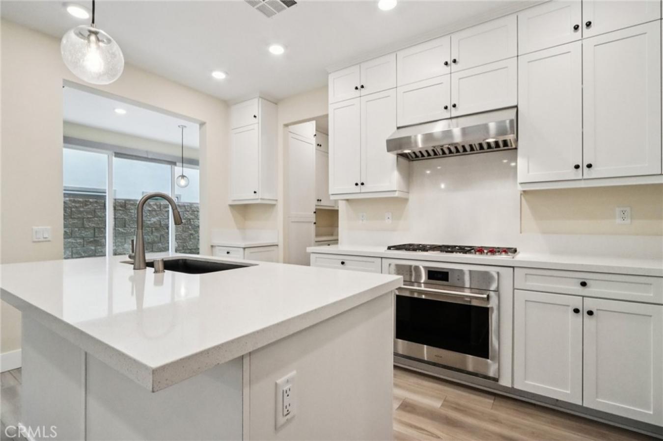 San Pedro, Los Angeles, 90732, United States, ,Residential,For Sale,1992492