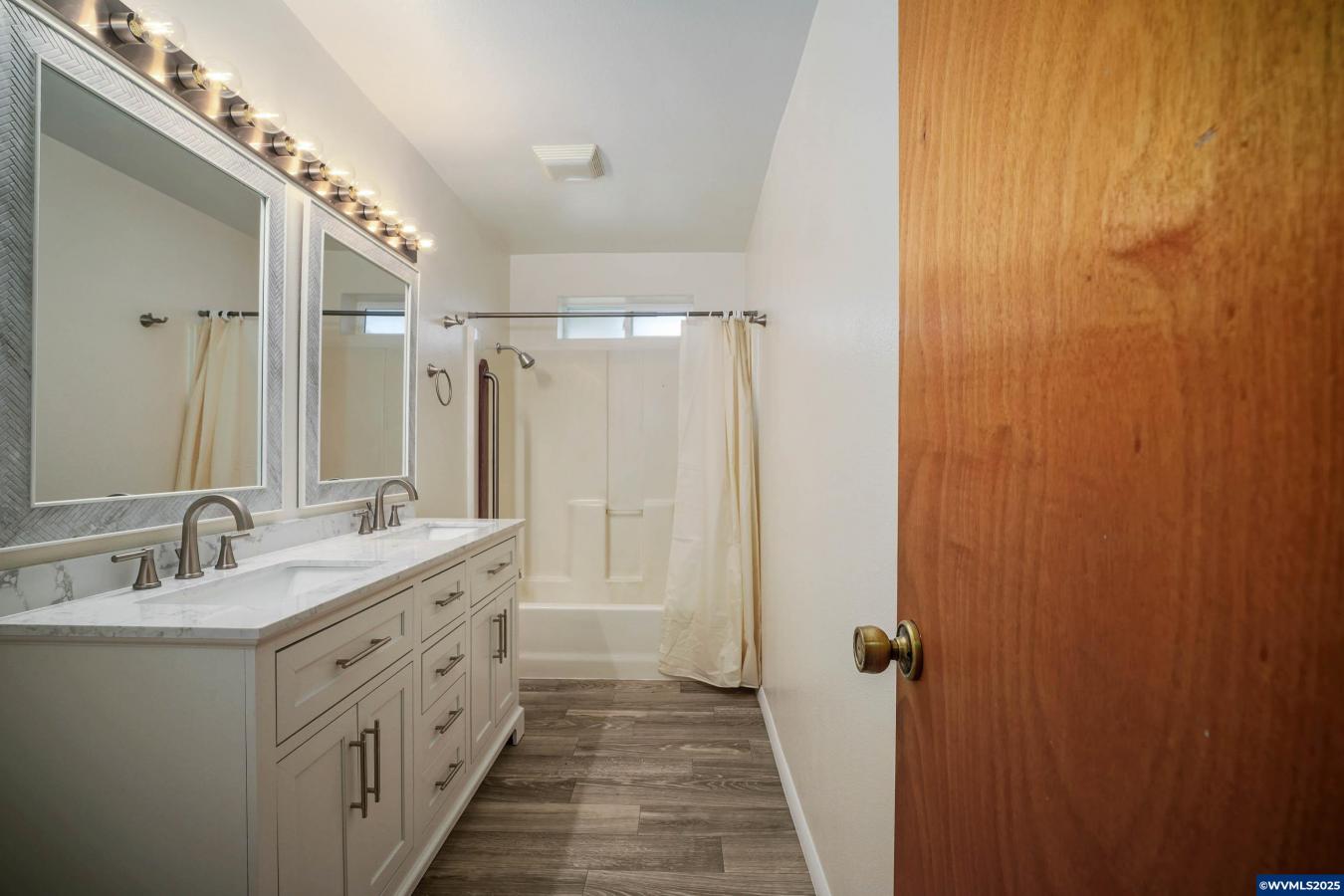 Turner, Marion, 97392, United States, 3 Bedrooms Bedrooms, ,2 BathroomsBathrooms,Residential,For Sale,1992495