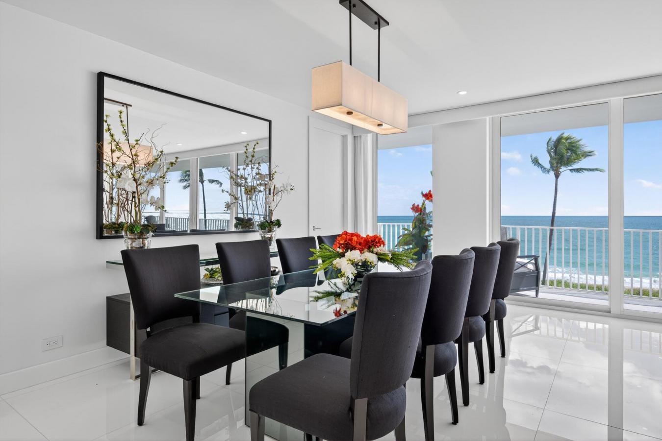 Palm Beach, Florida, 33480, United States, 3 Bedrooms Bedrooms, ,3 BathroomsBathrooms,Residential,For Sale,1994322