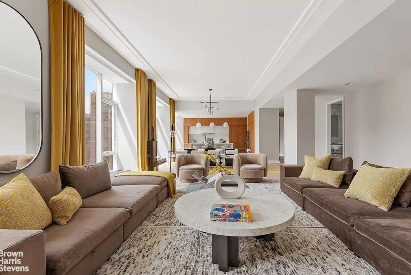 New York, New York, 10028, United States, 4 Bedrooms Bedrooms, ,4 BathroomsBathrooms,Residential,For Sale,1994321