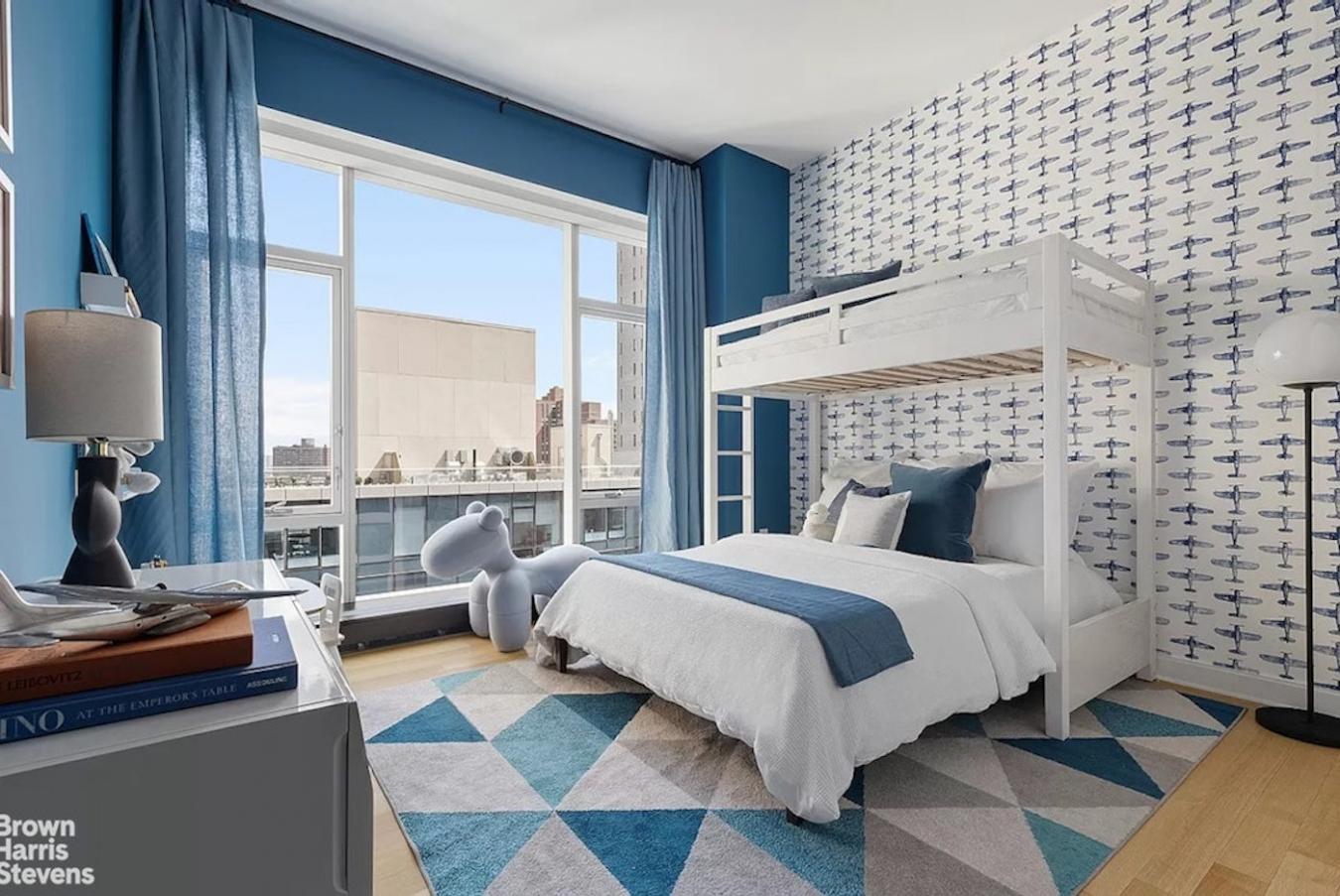 New York, New York, 10028, United States, 4 Bedrooms Bedrooms, ,4 BathroomsBathrooms,Residential,For Sale,1994321