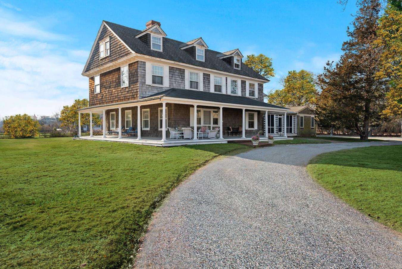 Village of Quogue, New York, 11959, United States, 7 Bedrooms Bedrooms, ,3 BathroomsBathrooms,Residential,For Sale,1994319
