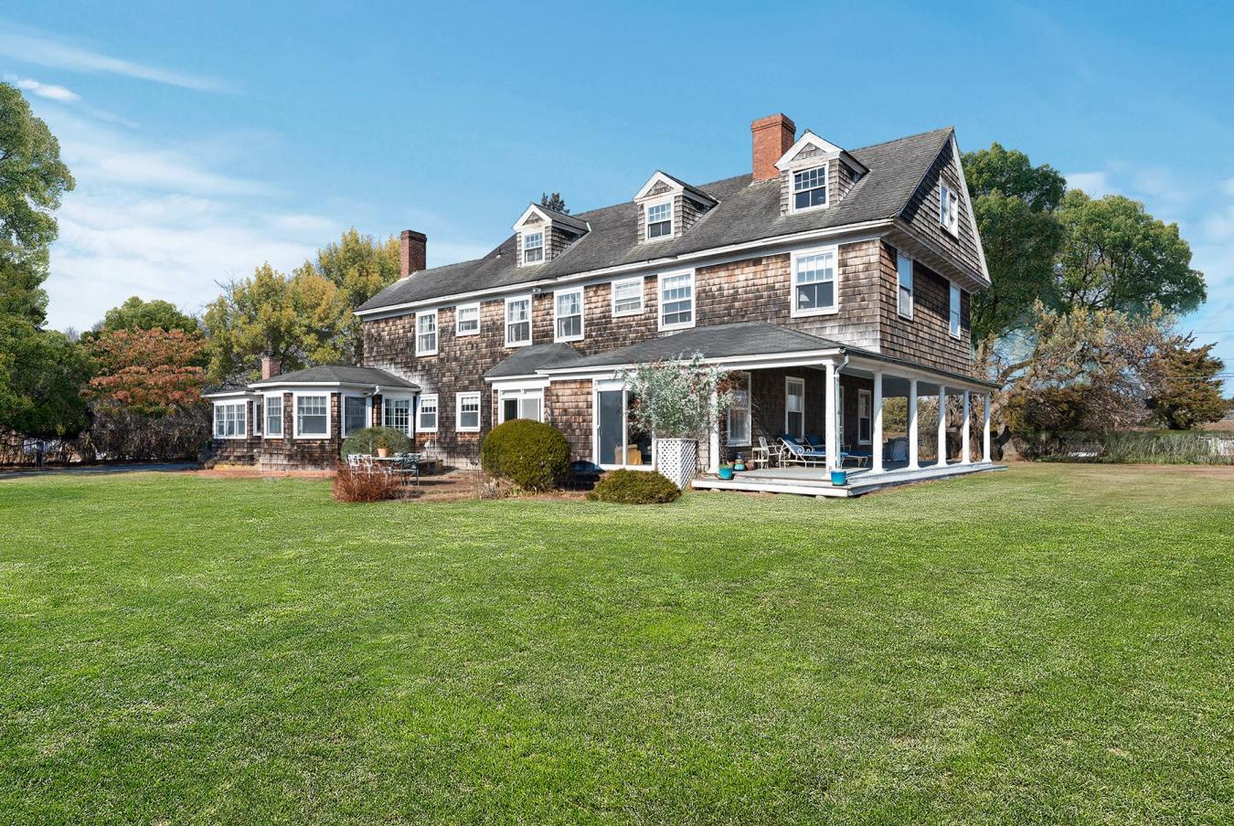 Village of Quogue, New York, 11959, United States, 7 Bedrooms Bedrooms, ,3 BathroomsBathrooms,Residential,For Sale,1994319