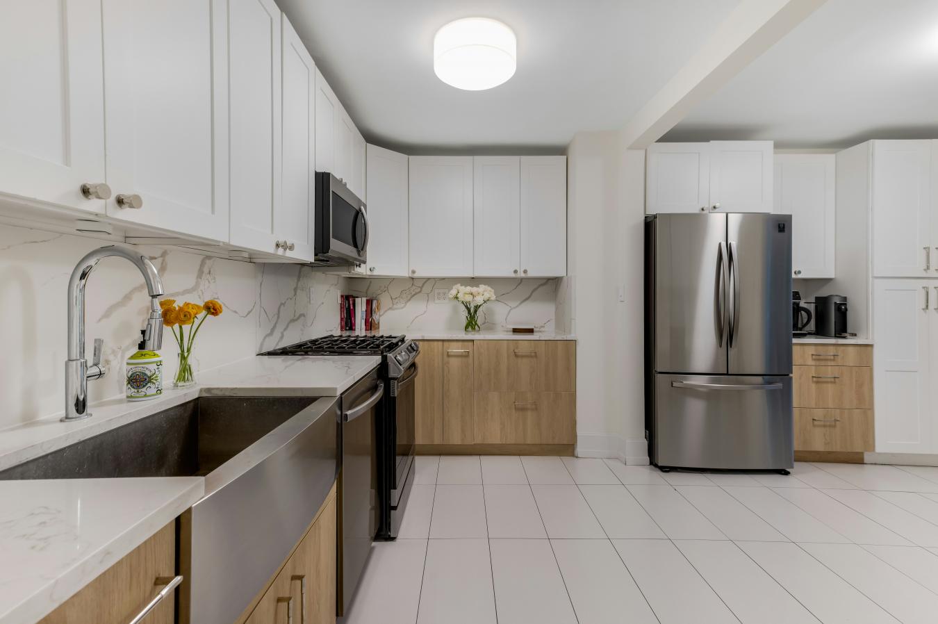 New York, New York, 10075, United States, 4 Bedrooms Bedrooms, ,3 BathroomsBathrooms,Residential,For Sale,1994320