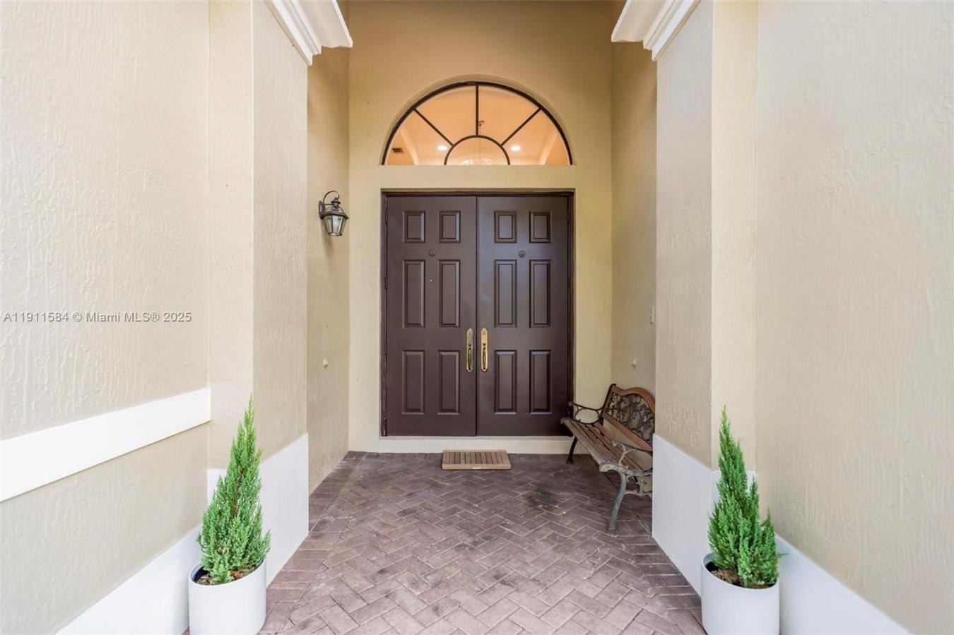 Cutler Bay, Florida, 33157, United States, 5 Bedrooms Bedrooms, ,3 BathroomsBathrooms,Residential,For Sale,1995523