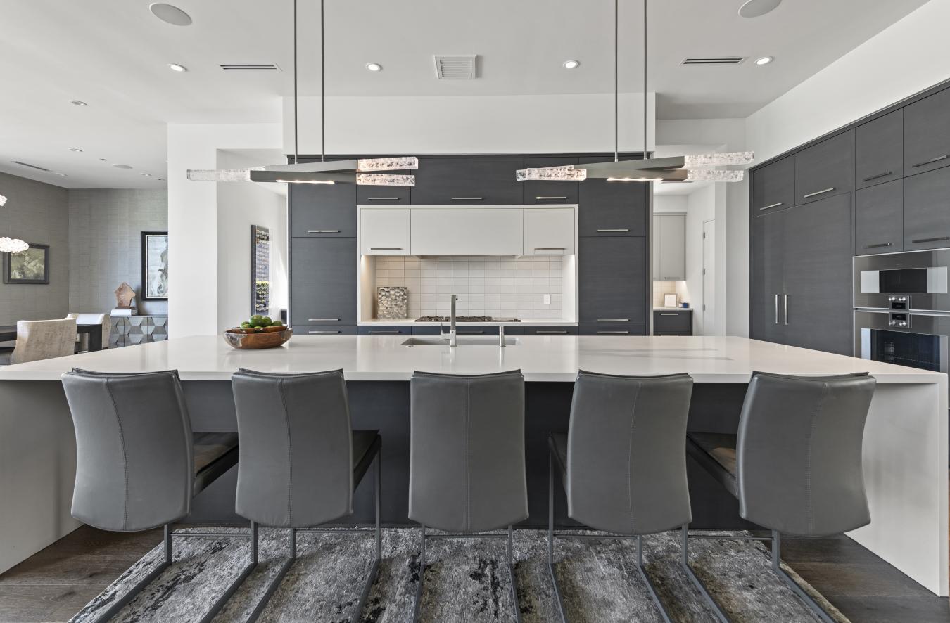 Paradise Valley, Arizona, 85253, United States, 4 Bedrooms Bedrooms, ,4 BathroomsBathrooms,Residential,For Sale,1992785